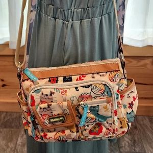 LILLY BLOOM CROSSBODY BAG